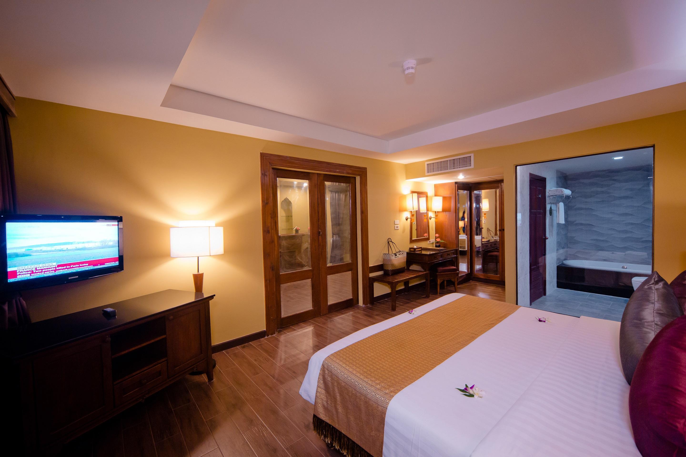 Nora Beach Resort & Spa - Sha Extra Plus пляж Чавенг Екстер'єр фото